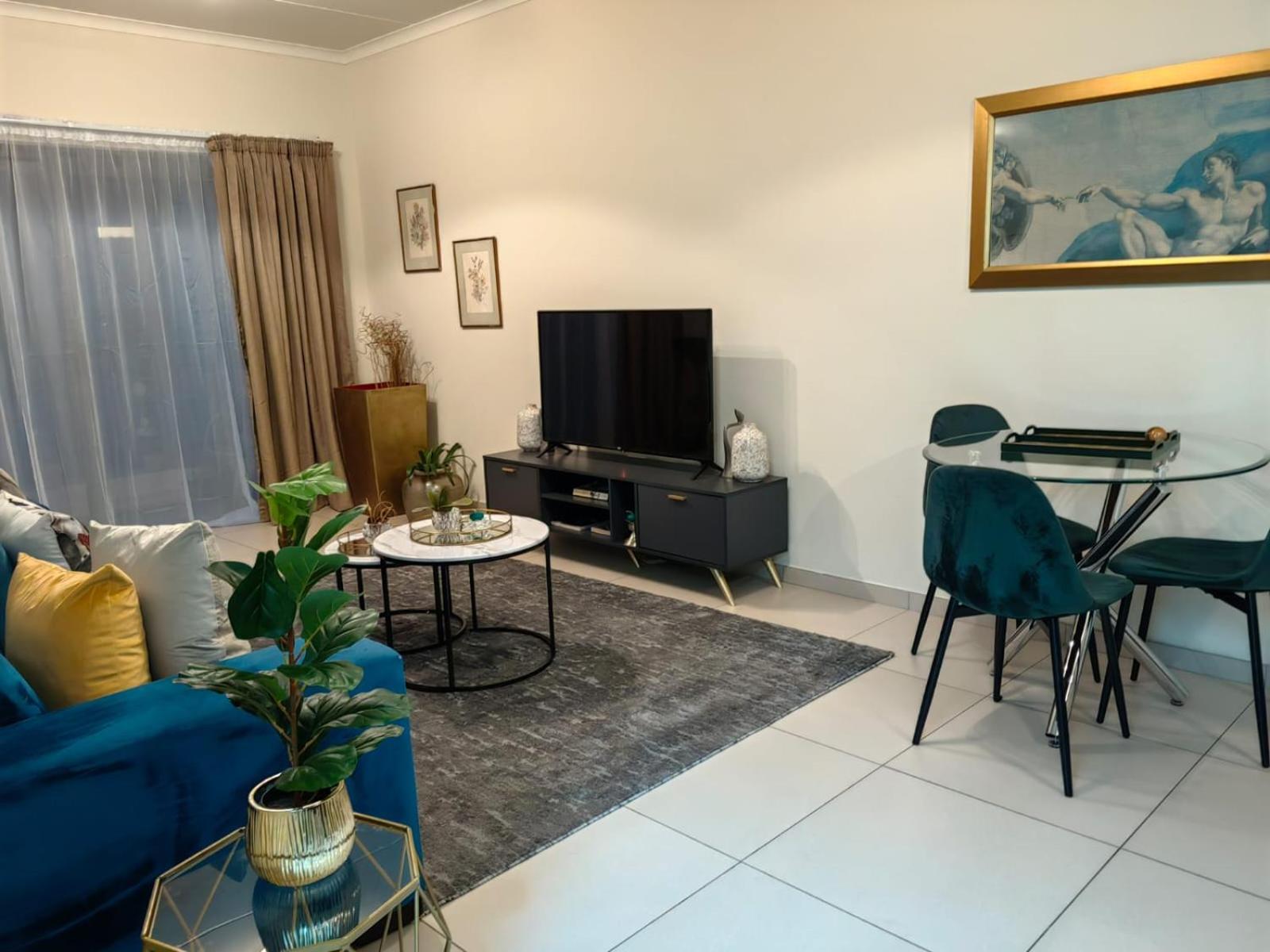 Classy And Cosy Apt - Dainfern Sandton Room photo